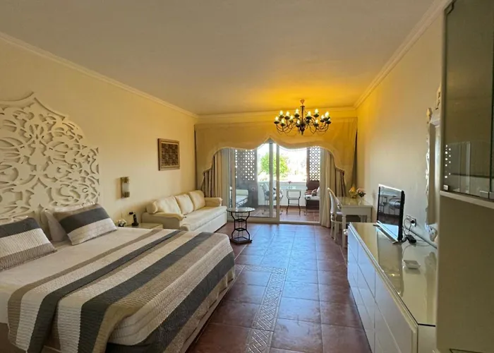 Prestige 52 - Luxury Sea View At Coral Bay