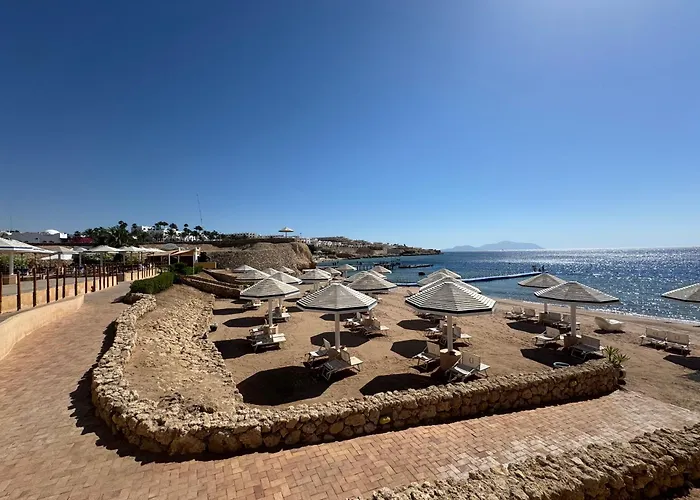 Prestige 52 - Luxury Sea View At Coral Bay
